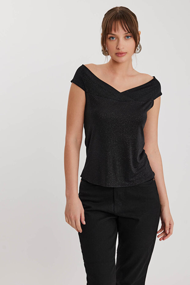 Kayık Yaka Simli Bluz - 3