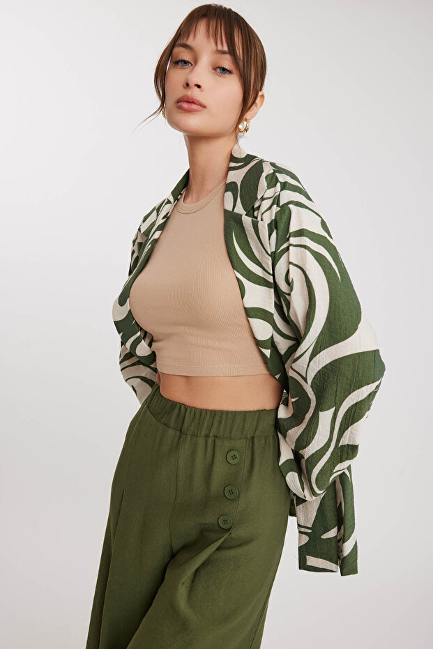 سترة مجعدة بياقة منقوشة - 4