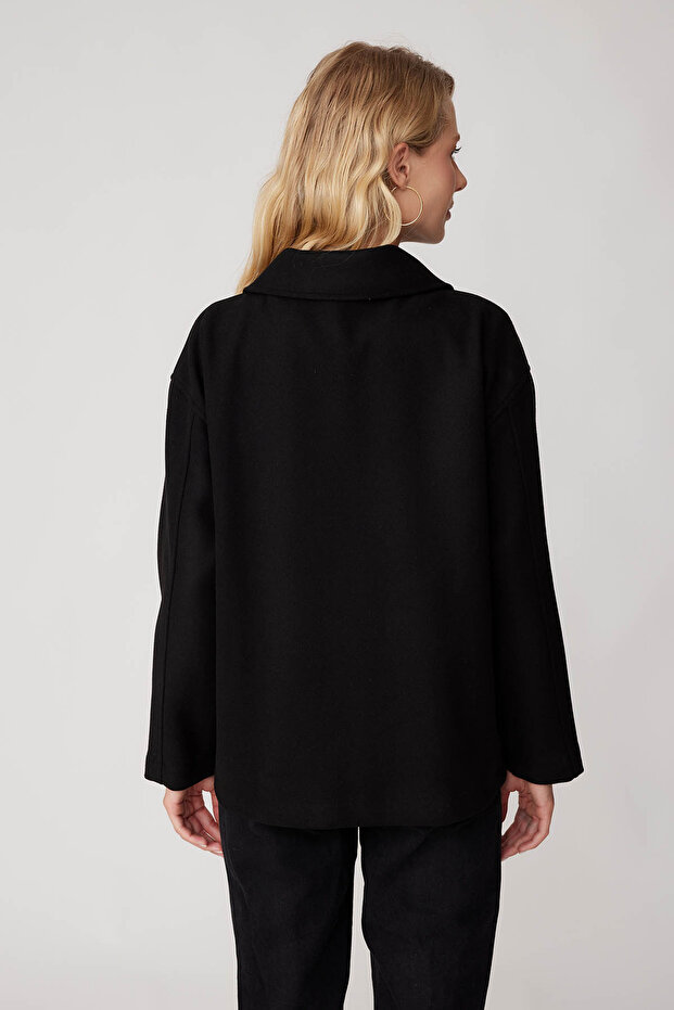 Stamped Jacket with Large Pockets - 5