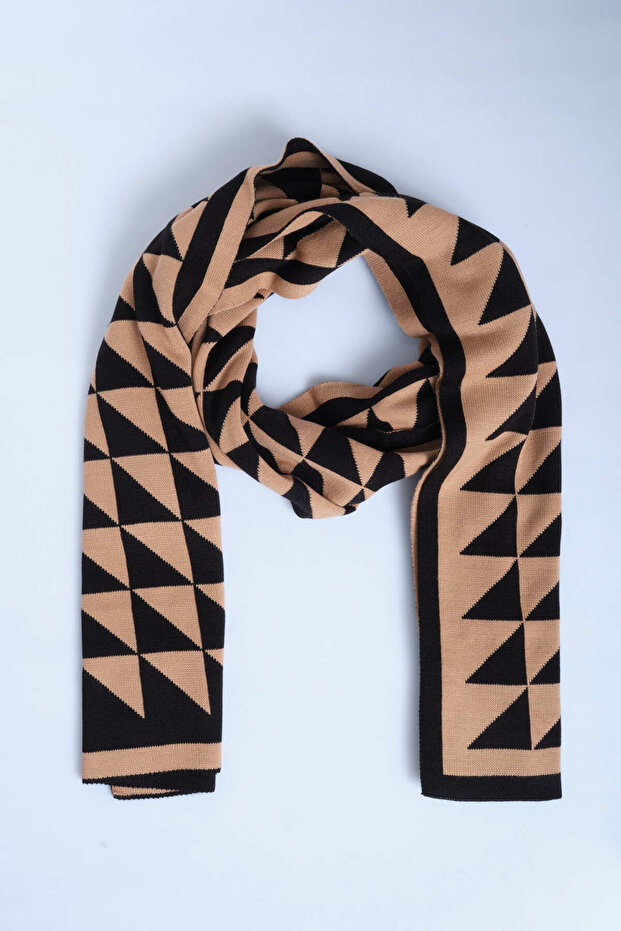 وشاح محبوك منقوش على شكل مثلث - 4