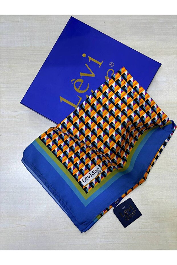 Κλαμπ Σαλ - 1