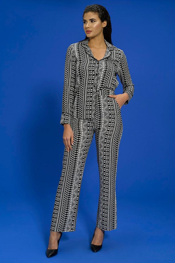 7'li Viskon Hem İçeride Hem Dışarıda Asimetrik Desen Siyah Pijama Takımı - 4