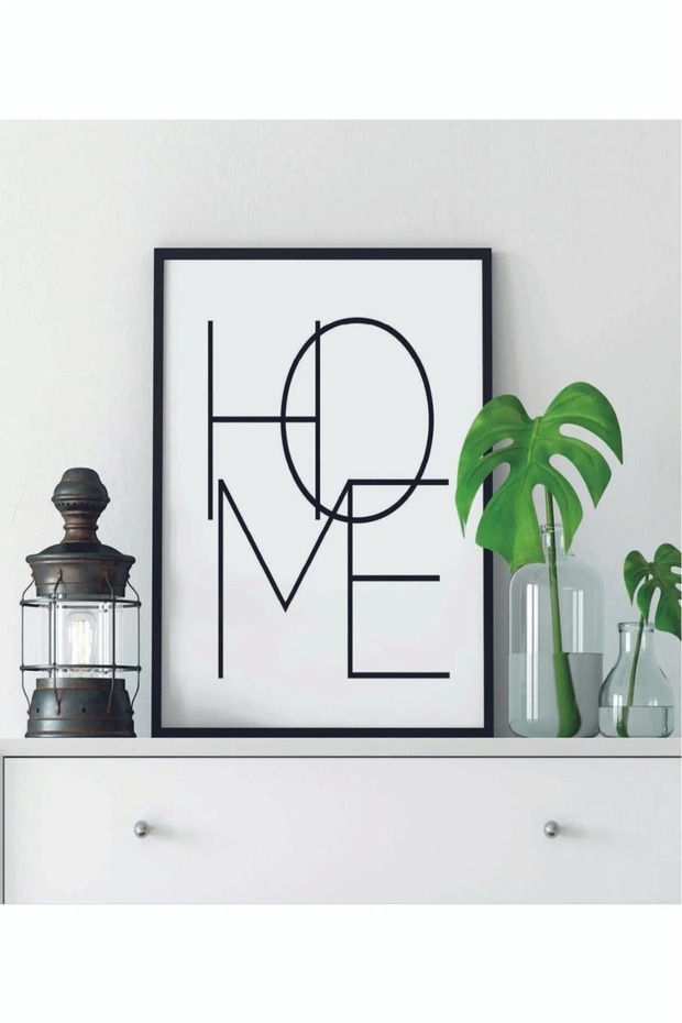 طاولة MDF مزخرفة بمظهر إطاري من HOME