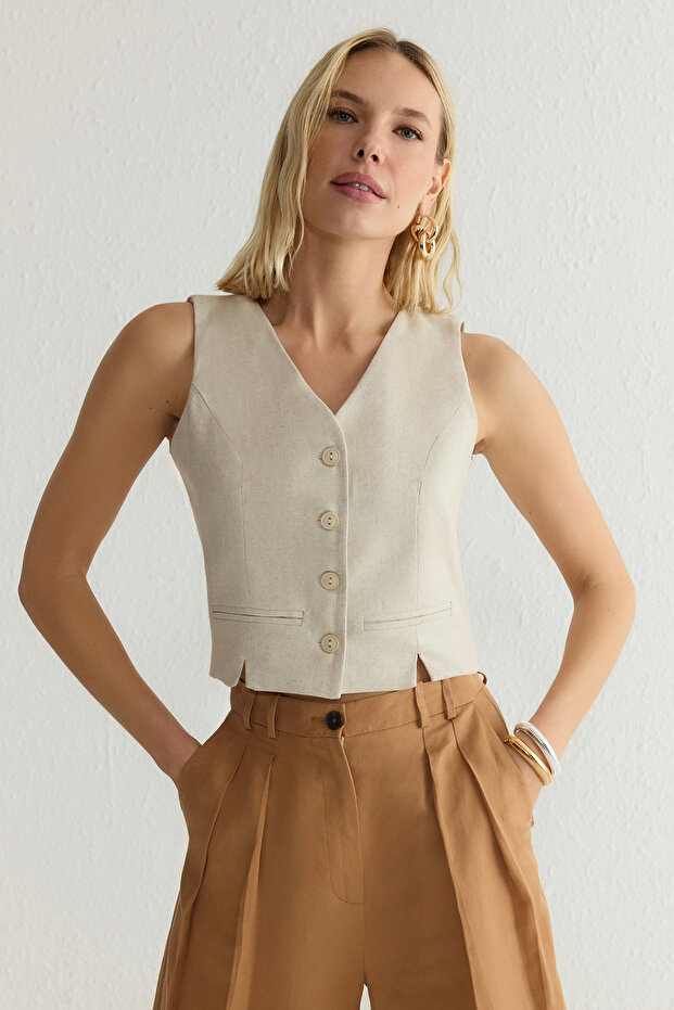 Bej Fitted Keten Görünümlü V Yaka Crop Yelek TWOSS25YE00028 - 1