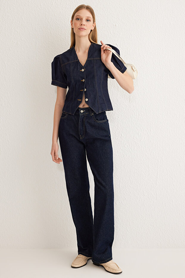 Koyu Mavi Kısa Balon Kollu V Yaka Denim Bluz TWOSS25BZ00000 - 2