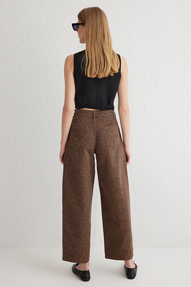 Çok Renkli Leopar Desenli Kahverengi Normal Bel Barrel Jeans TWOSS25JE00038 - 5