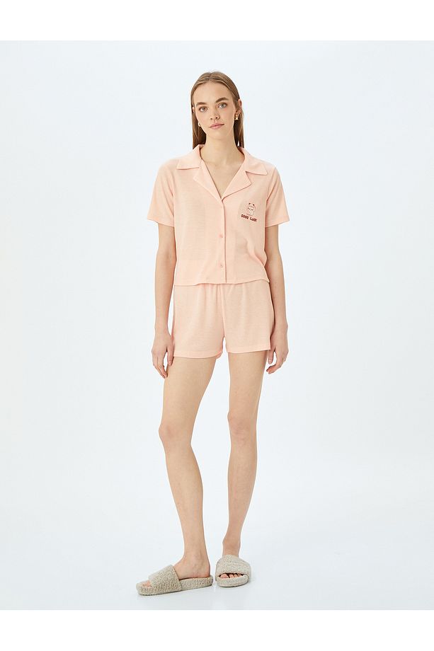 Viskon Karışımlı Düğmeli Gömlek Yaka Şort Pijama Takımı - 3