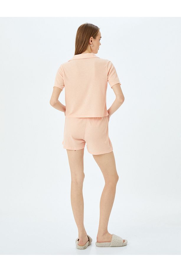 Viskon Karışımlı Düğmeli Gömlek Yaka Şort Pijama Takımı - 4