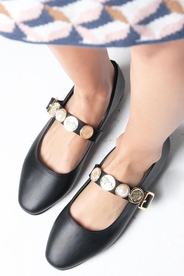 Victoria Black Color Buckle Detailed Blunt Toe Women's Ballerina Shoes