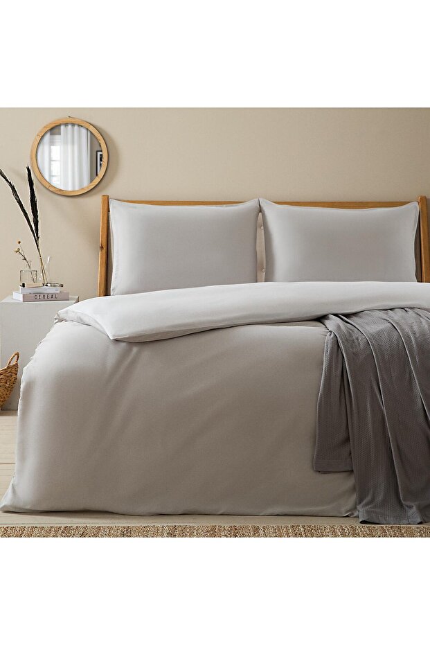 Bettie Duvet Cover Set Double Size 200x220 Cm White/Grey