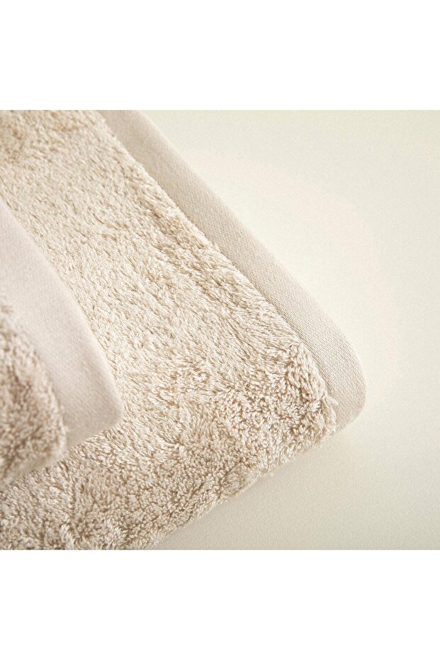 منشفة وجه سادة مقاس 50x90 سم بيج - 3