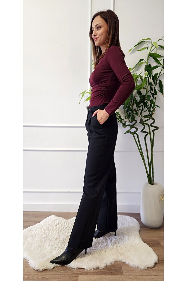 Pantaloni cu curea - 2