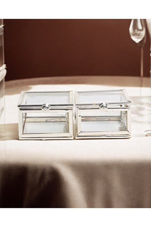 Nebulosa Square Ring Riser - 2