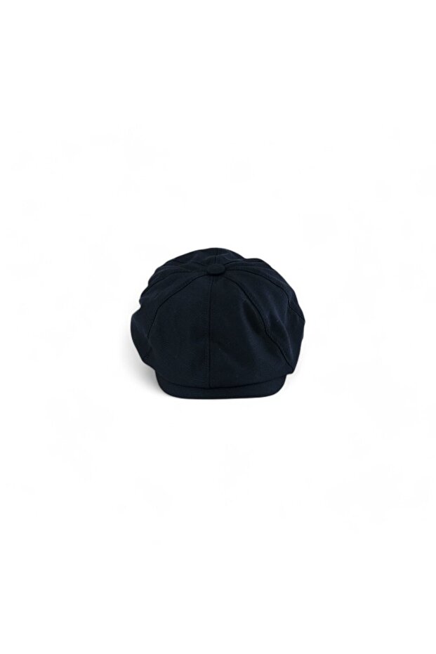 قبعة سوداء على الطراز الاسكتلندي - 3