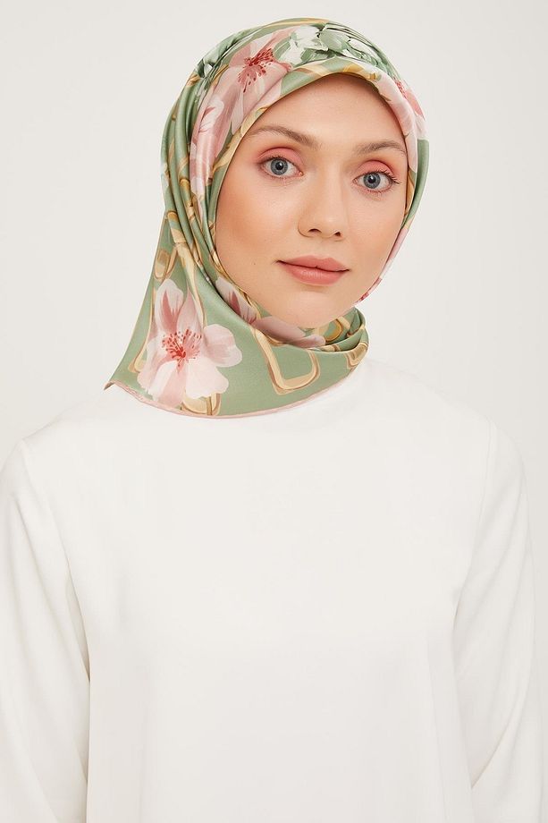 08 Armine Sura İpek Eşarp 9034D - 1