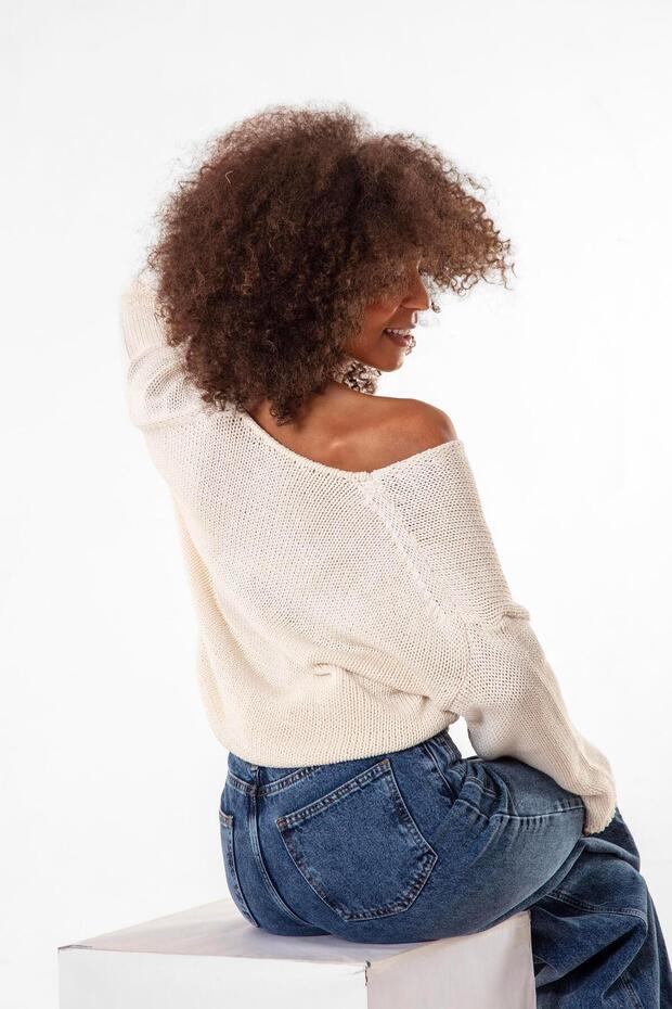 V Yaka Kadın Kazak - 2