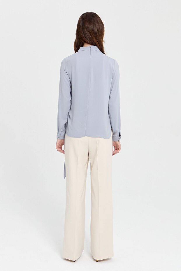 بلوزة رمادية ملفوفة - 8