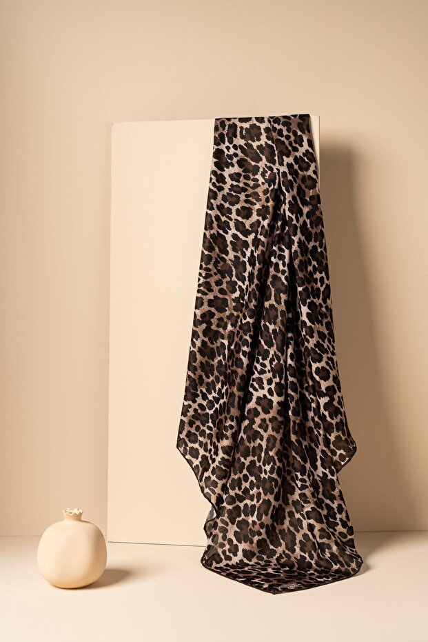 Kadın Leoparlı Soft Eşarp - 1