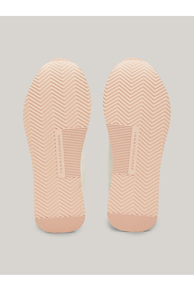 ESSENTIAL RUNNER - 5