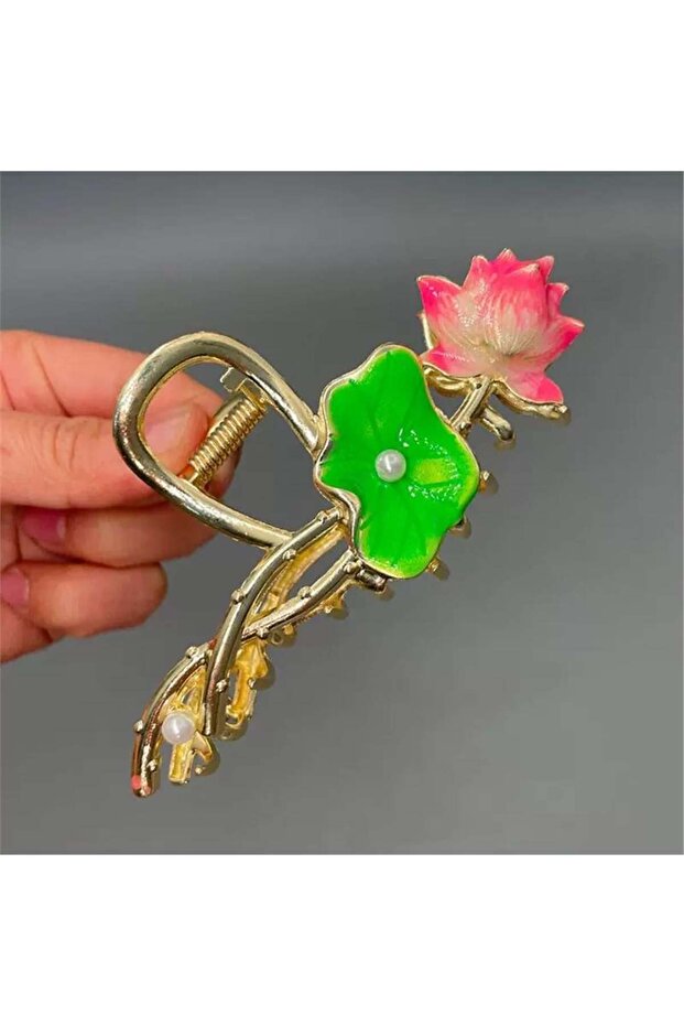 Water Lily Flower Peg Buckle