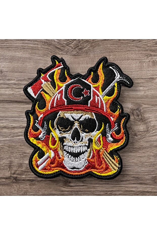 İtfaiyeci Kuru Kafa Ateş Patch Arma 9 X 8 Cm - 1