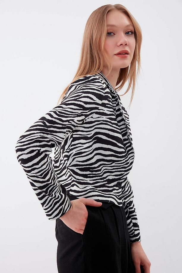 Zebra Desen Tek Düğme Crop Ceket - 3