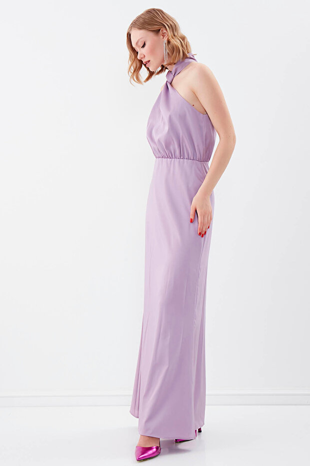 Dlouhé šaty s podšívkou u krku - 3