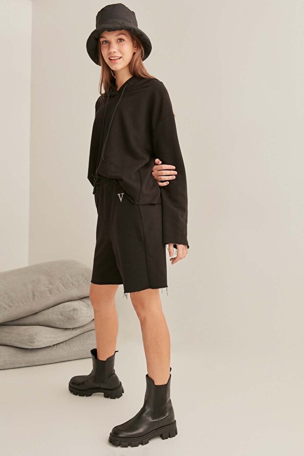 Šněrovací šortky s elastickým pasem - 4