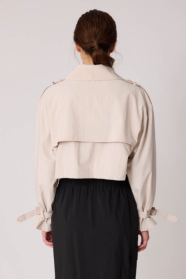 Astarlı Önü Düğmeli Crop Trençkot - 5