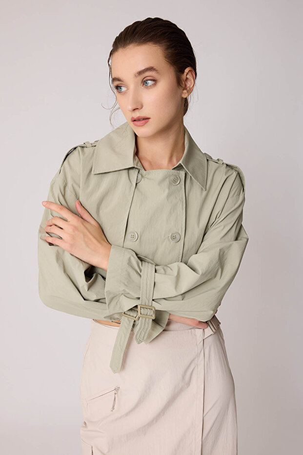 Astarlı Önü Düğmeli Crop Trençkot - 6