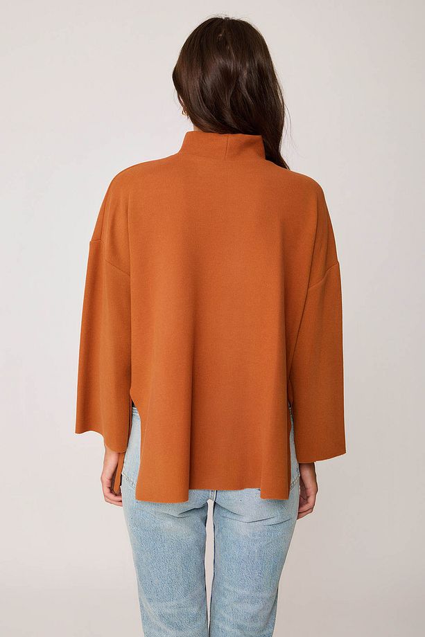 Düşük Kol Yakalı Yanlar Yırtmaçlı Örme Oversize Bluz - 5