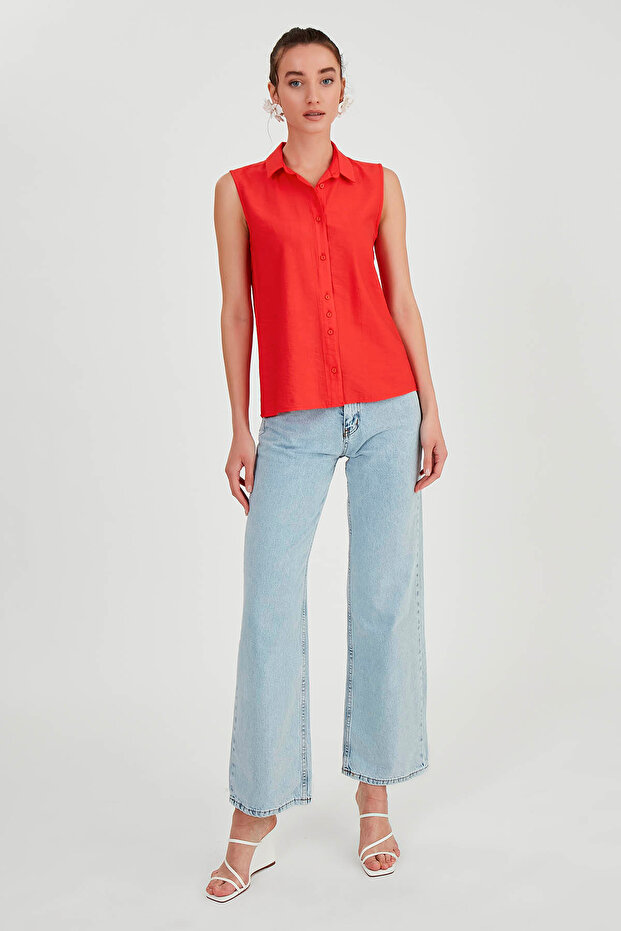 بلوزة بأزرار أمامية وياقة بدون أكمام - 2