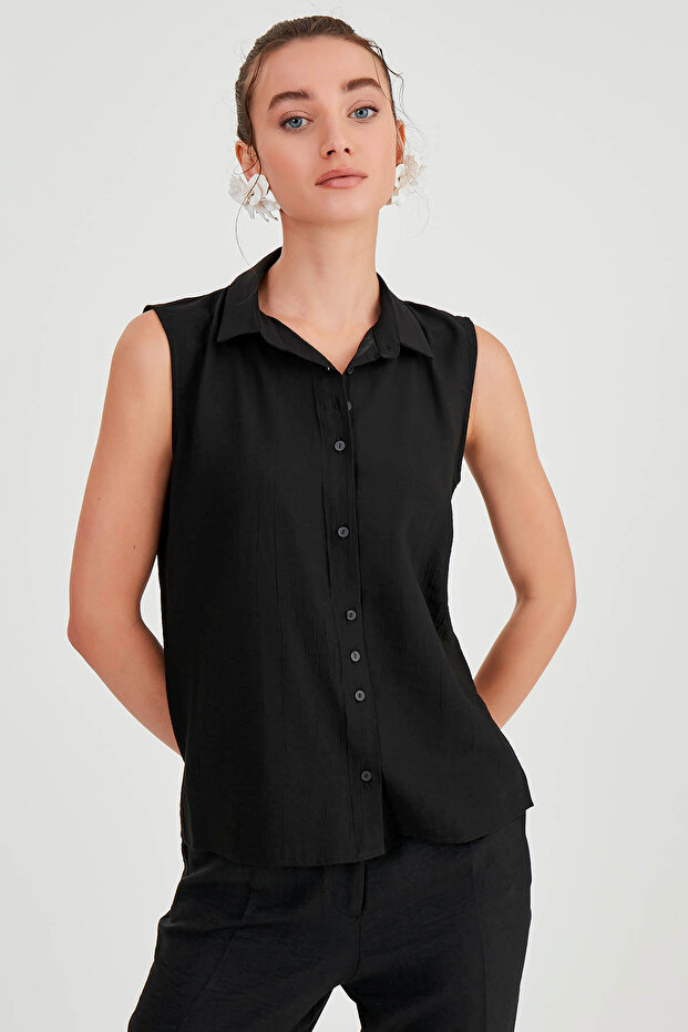 بلوزة بياقة صفر كم وزر أمامي - 3