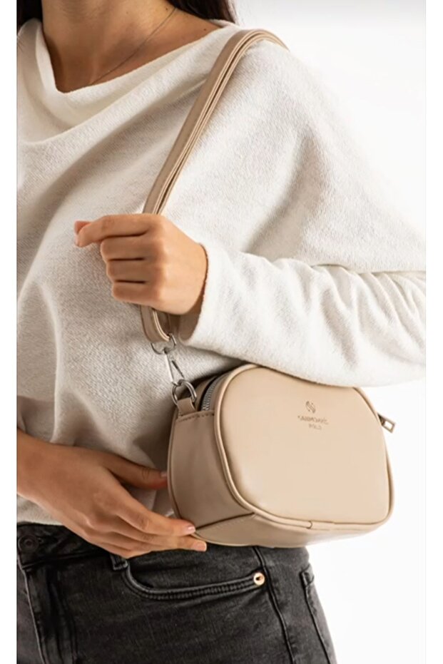 2 Zipped Compartments Cross Shoulder Women's Handbag