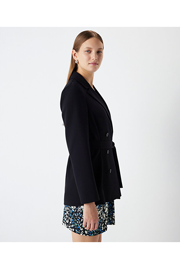 Kuşaklı blazer - 4