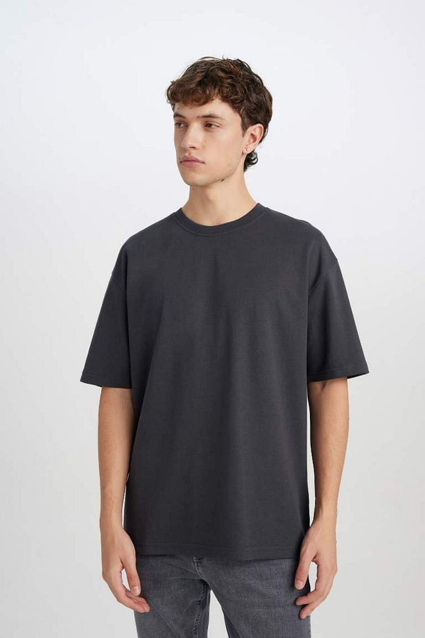 Yeni Sezon Oversize Geniş Kalıp Bisiklet Yaka Kısa Kollu Basic Düz Ağır Kumaş Tişört - 4