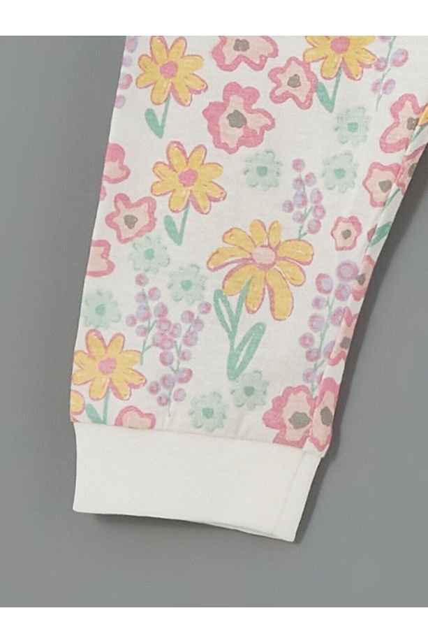 LCW baby Bisiklet Yaka Çiçekli Kız Bebek Pijama Takımı - 5