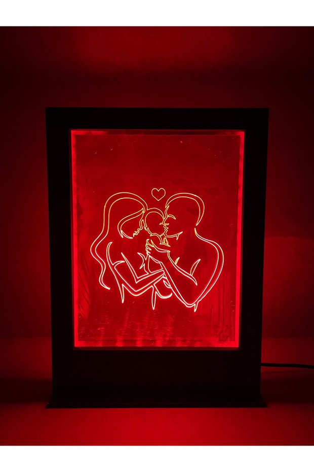 Masa Üstü Ledli Gece Lambası ve Aile Desenli Pleksi - 1