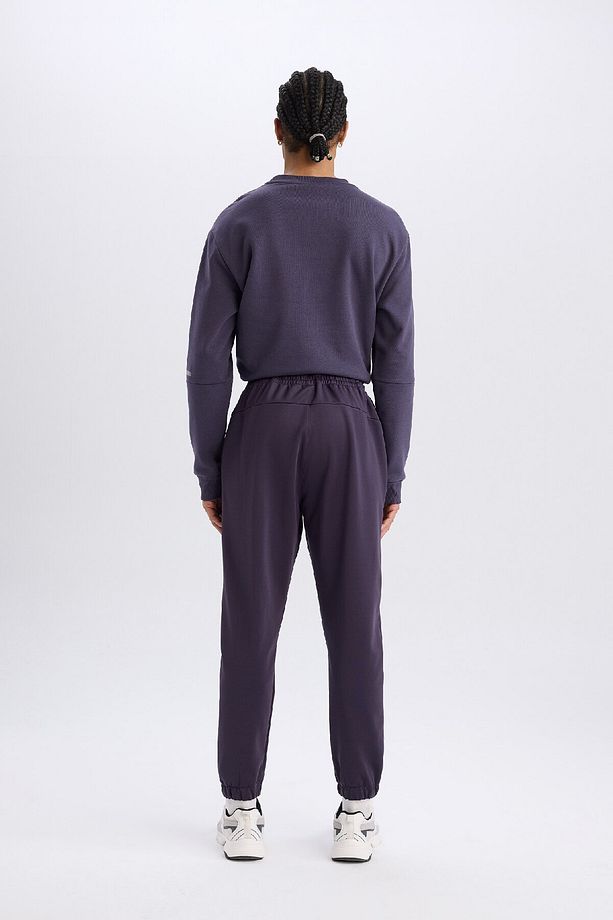 DeFactoFit Sporcu Jogger Eşofman Altı Standart Fit Basic Düz Cepli Beli Paçası Lastikli D3742AX24WN - 7