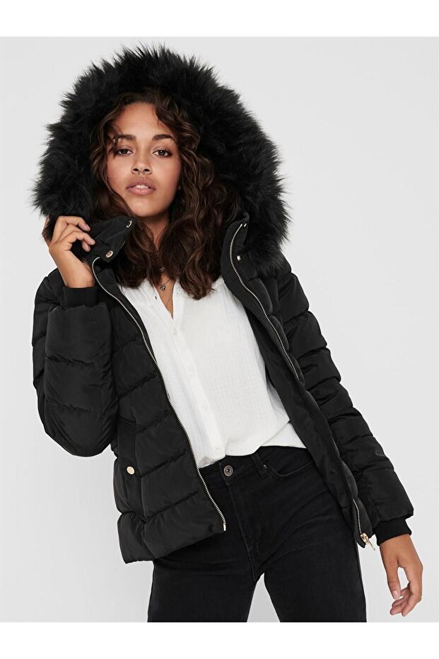 Camilla Women's Black Coat ( 15204607 -B)