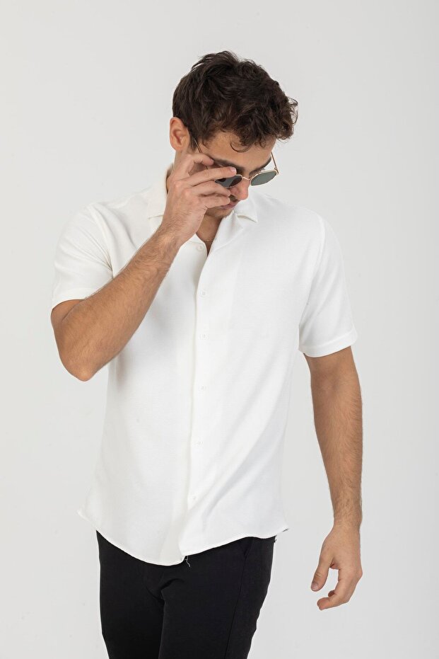 White Regular Fit Short Sleeve Men's Shirt - 1