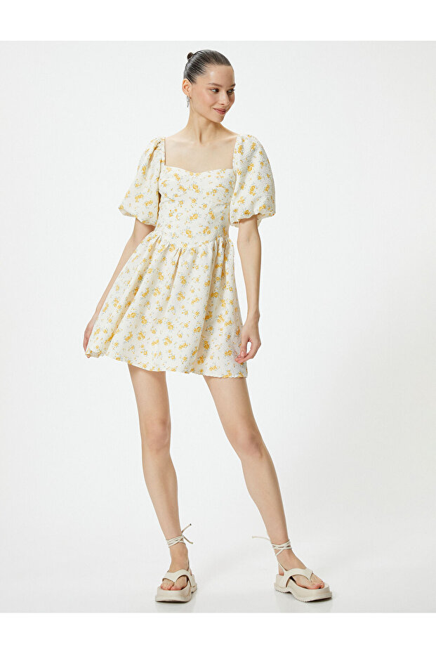 Balloon Sleeve Floral Flared Dress Mini Size Heart Collar Textured