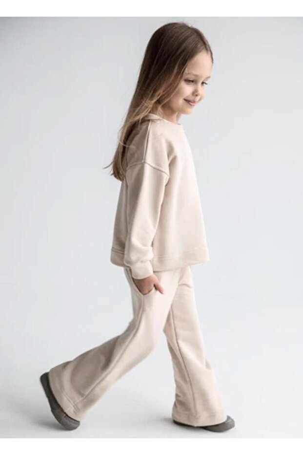 Girl's 2-Piece Set Crew Neck Thick Sweatshirt Elastic Waist Wide Leg Sweatpants