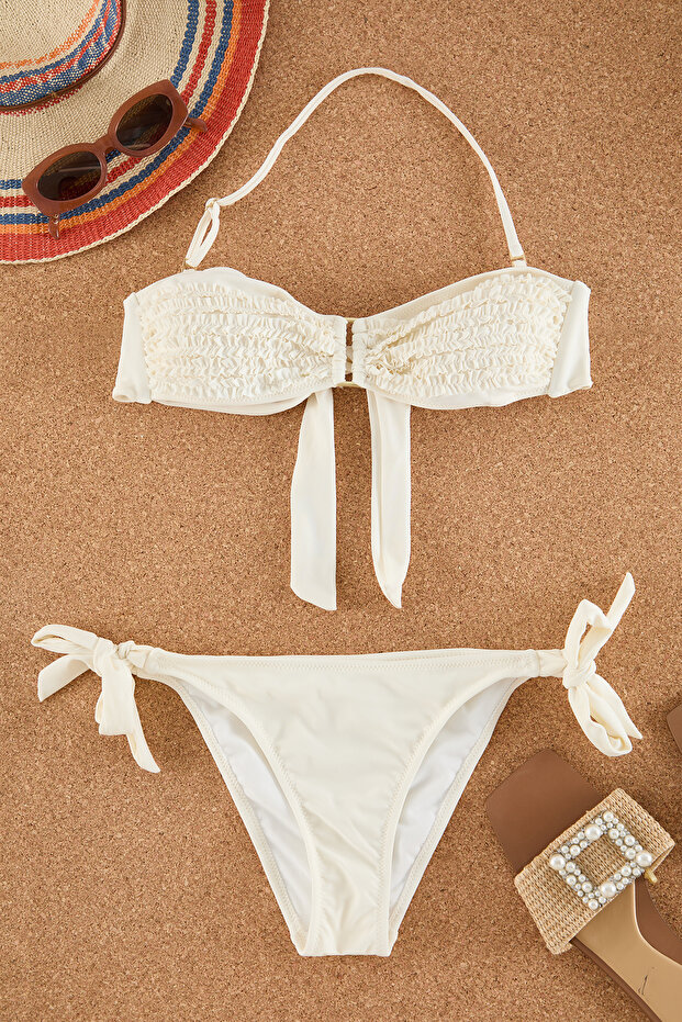 Ekru Fırfırlı Straplez Kaplı Regular Normal Bel Bikini Takımı TBESS25BT00021 - 5