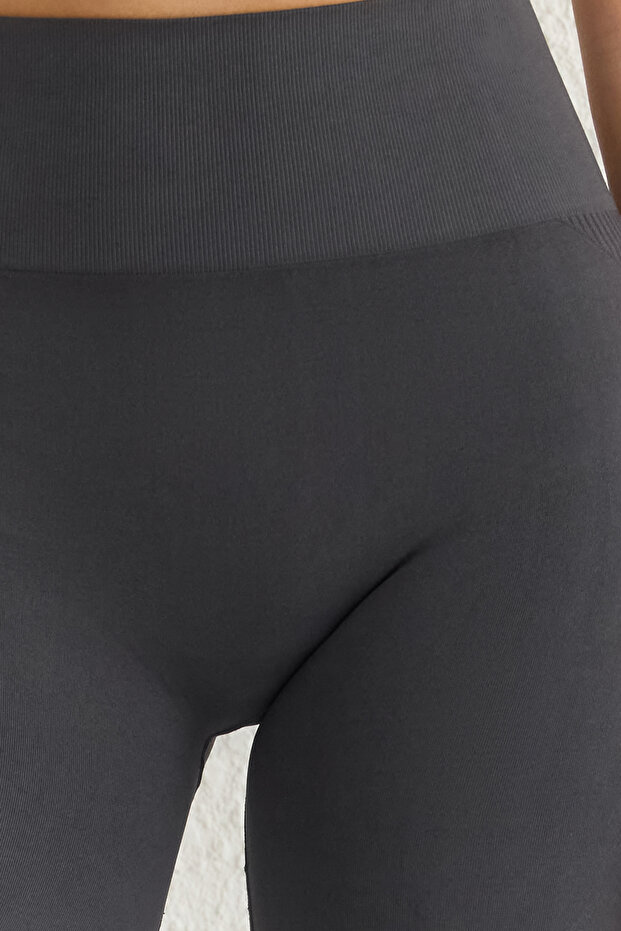 Antrasit Seamless/Dikişsiz Push Up Tam Boy Örme Spor Tayt THMAW25TY00003 - 4