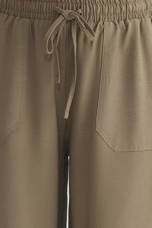 Haki Beli Lastikli Ederli Kumaş Pull On Jogger Dokuma Pantolon TWOSS25PL00010 - 3
