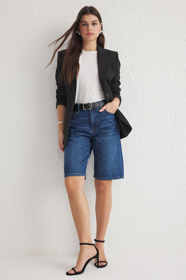 Koyu Mavi Yüksek Bel Denim Bermuda TWOSS25SR00017 - 1