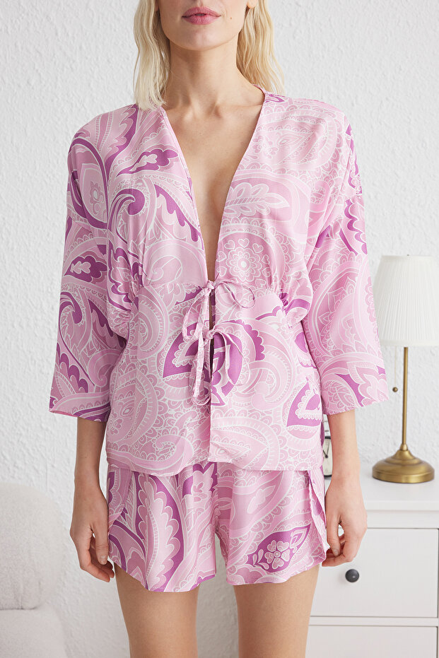 Pembe Etnik/Bohem Desenli Bağlamalı/Fiyonklu Viskon Şortlu Dokuma Pijama Takımı THMSS23PT00165 - 3