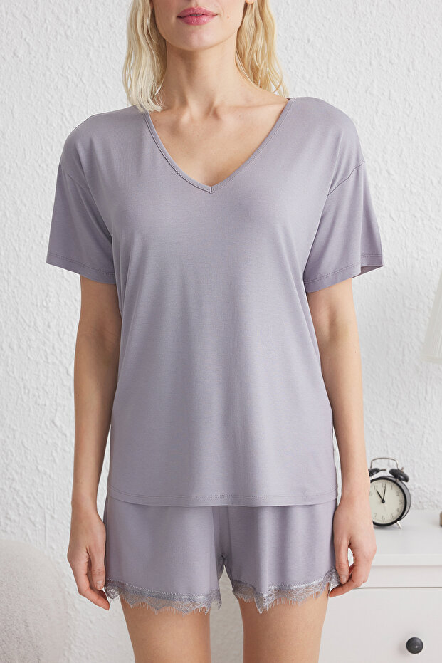 Gri Dantel ve Bağlama Detaylı Şortlu Örme Pijama Takımı THMSS25PT00012 - 4