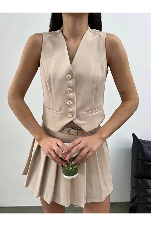 Women's Cream Striped Sleeveless Buttoned Short Woven Classic Vest